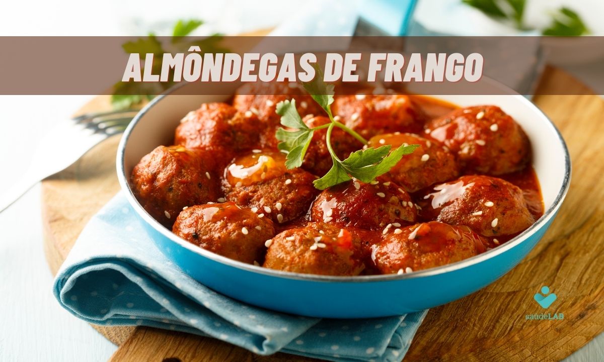 Almôndegas de frango: receita caseira para servir a família toda 1 Almôndegas de frango.